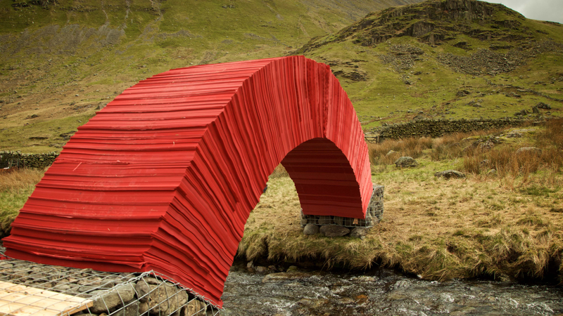 Illustration for article titled This Bridge Is Made From Nothing But 22,000 Sheets of Paper